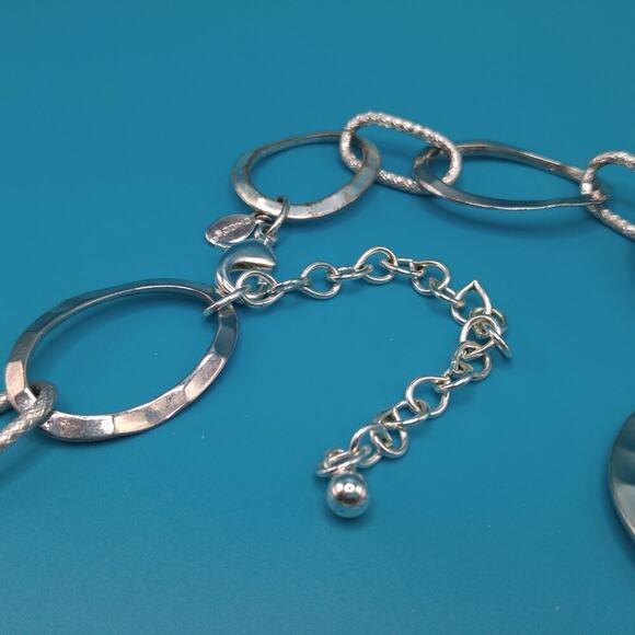 Chico's Hammered Loop Bib Necklace, Silver Tone, 21 Inches - Picture 4 of 8